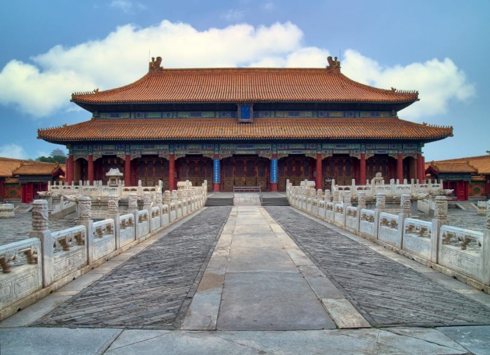 Forbidden city Faded glory